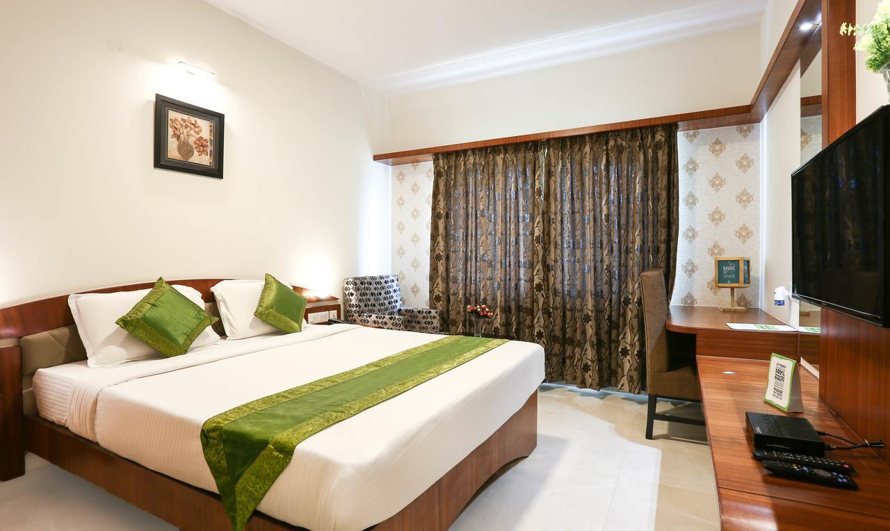 Treebo Premium Akshaya Mahal Inn Mysore Eksteriør billede